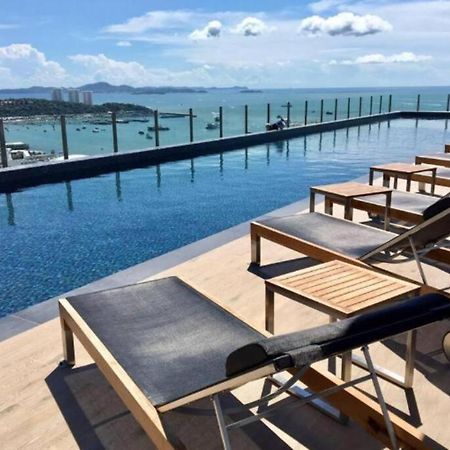 The Base Central Pattaya Quiet Room With Infinity Pool & Free Netflix ภายนอก รูปภาพ