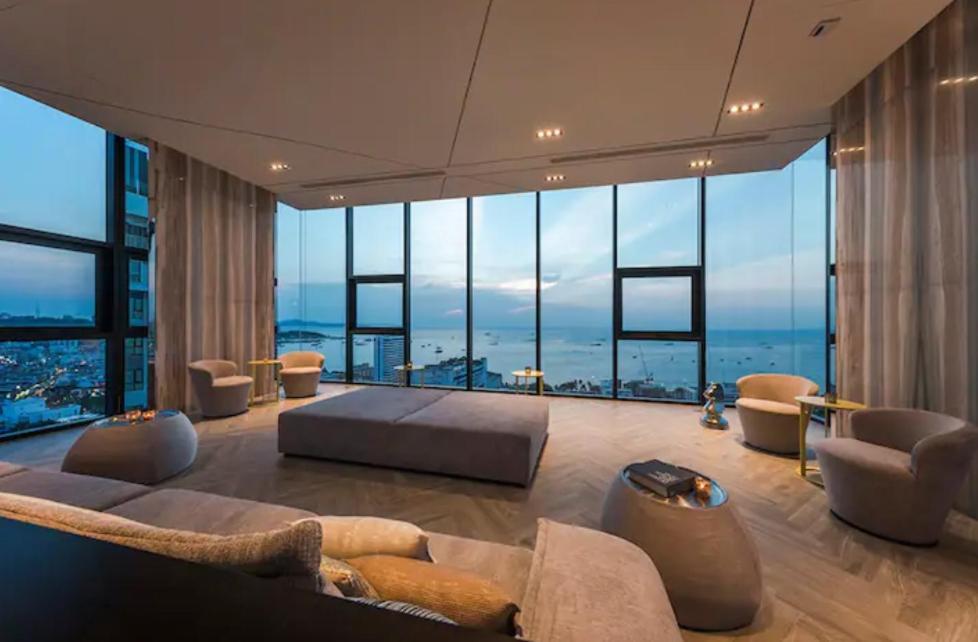 The Base Central Pattaya Quiet Room With Infinity Pool & Free Netflix ภายนอก รูปภาพ