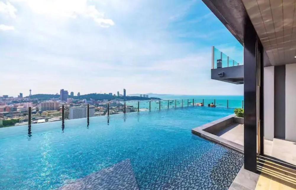 The Base Central Pattaya Quiet Room With Infinity Pool & Free Netflix ภายนอก รูปภาพ